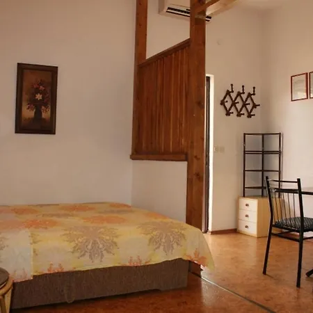 1099b Apartmán