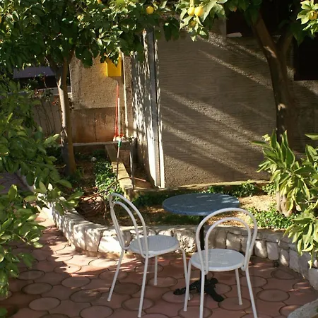 1099b * 슬라티네